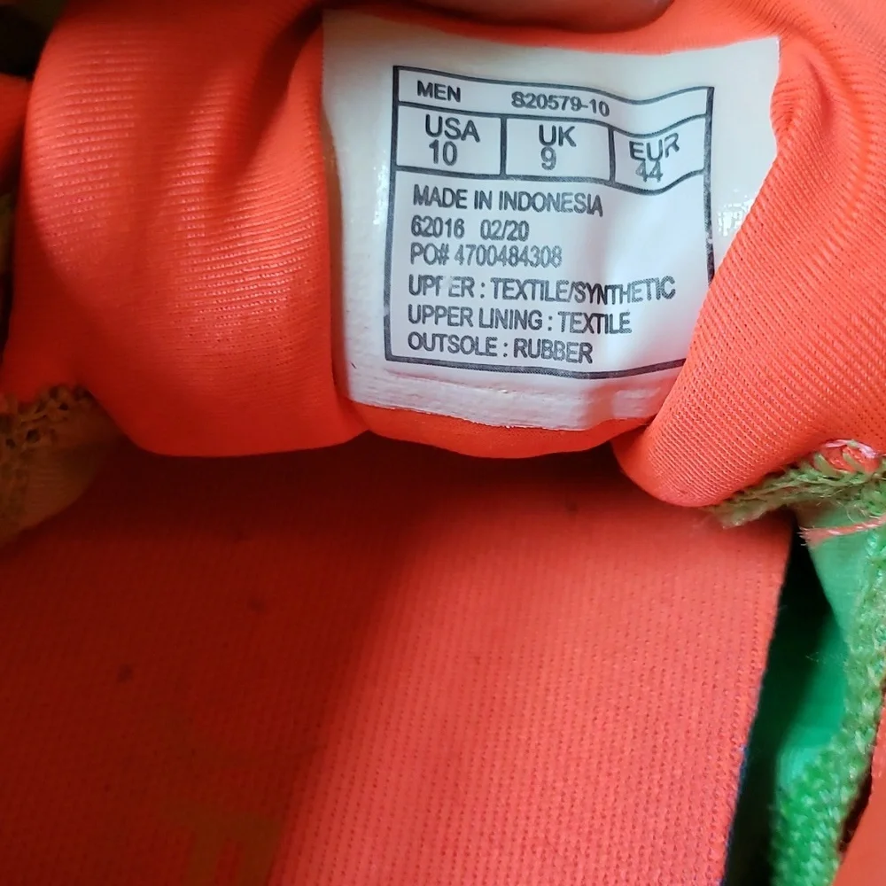 Saucony Ride 13 Powerrun Pre-owned sz10. Wear on left shoe pictured. - Picture 10 of 11